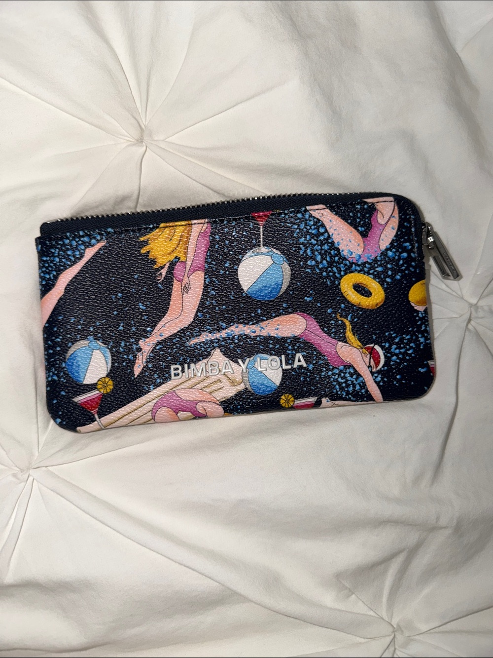 Bimba Y Lola Black Printed Zip Wristlet Clutch